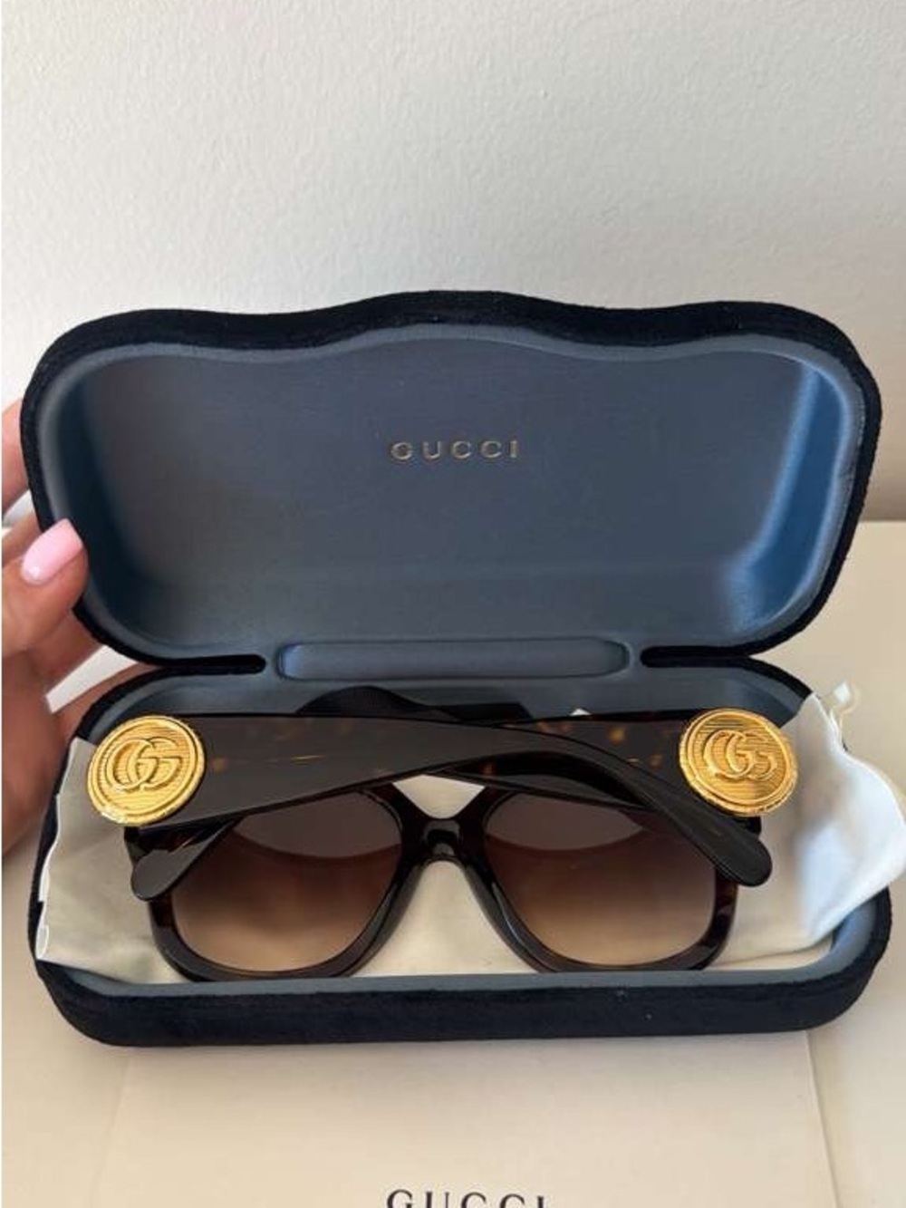 Gucci Brown Tortoiseshell Sunglasses NEW - Picture 2 of 5